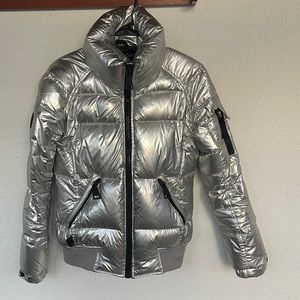 SAM. puffer jacket - silver- size Small